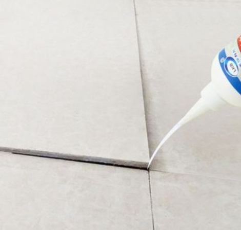 云南瓷砖空鼓维修公司分享卫生间瓷砖脱落的原因可能有以下几点